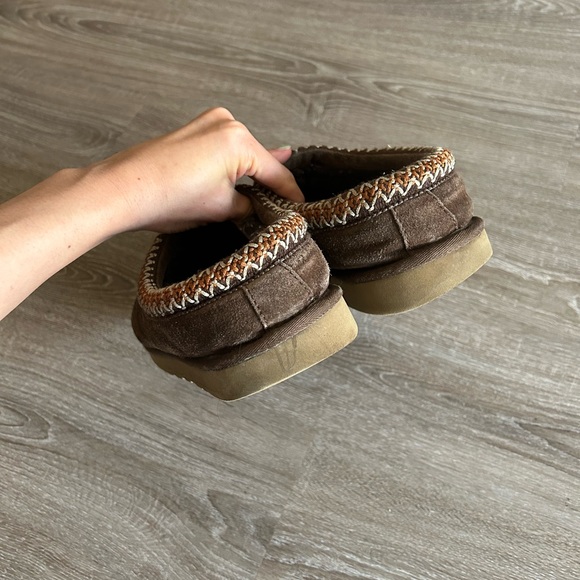 UGG Tasman Slippers in Chocolate - Picture 8 of 8